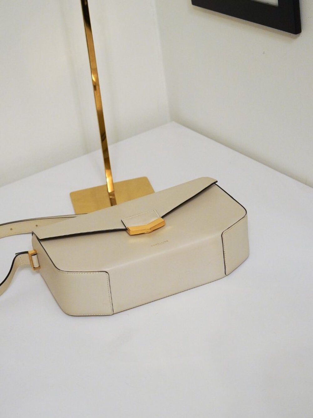 DEMELLIER MIDI LONDON IN OFF WHITE SMOOTH LEATHER (like new) - Picture 8 of 13